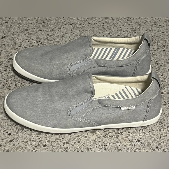 Taos Dandy Slip On Sneakers Grey Wash Canvas Shoes size 11 EUC - Picture 6 of 9